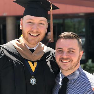 Meet your Posher, Todd